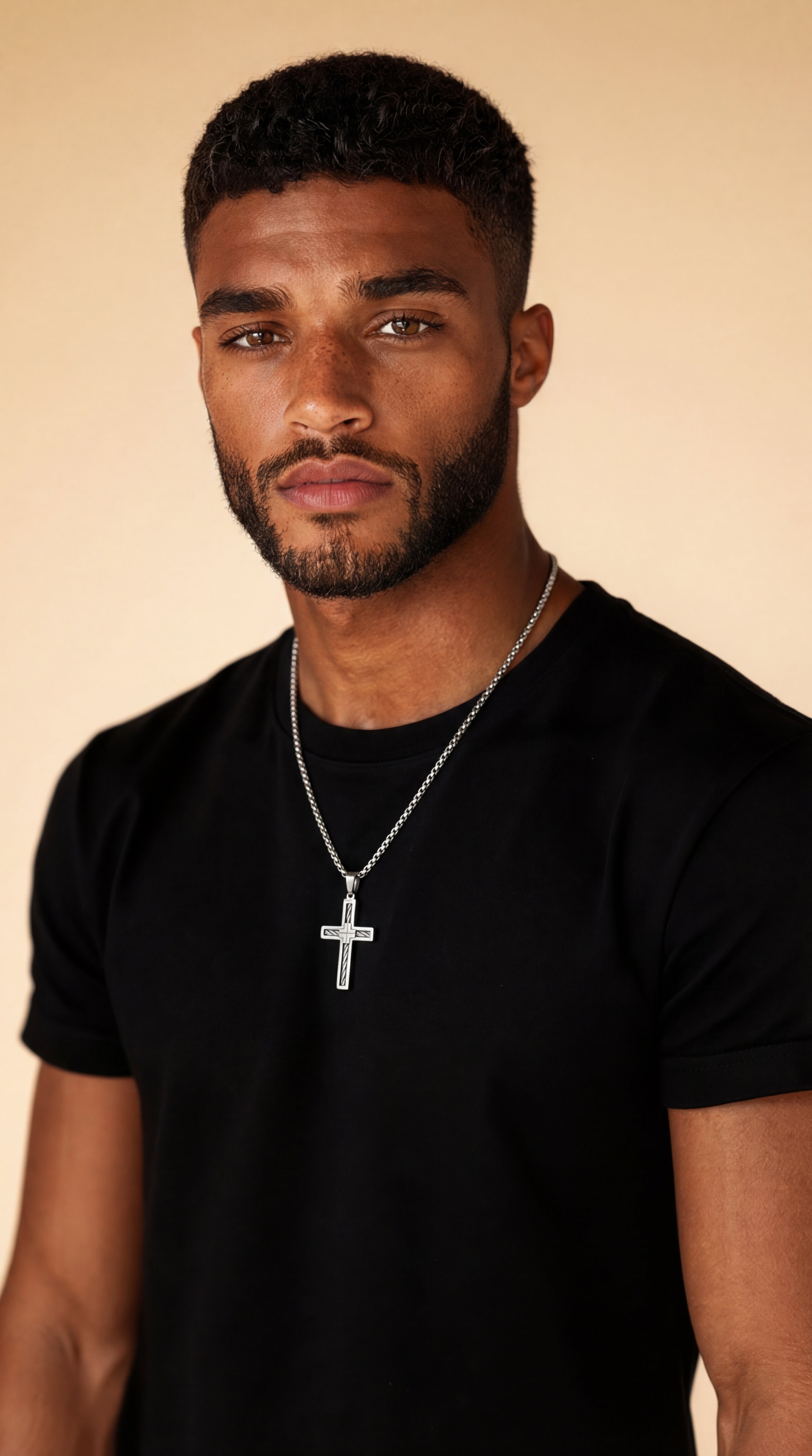 Mens cross | silver outline (Davids Sling)