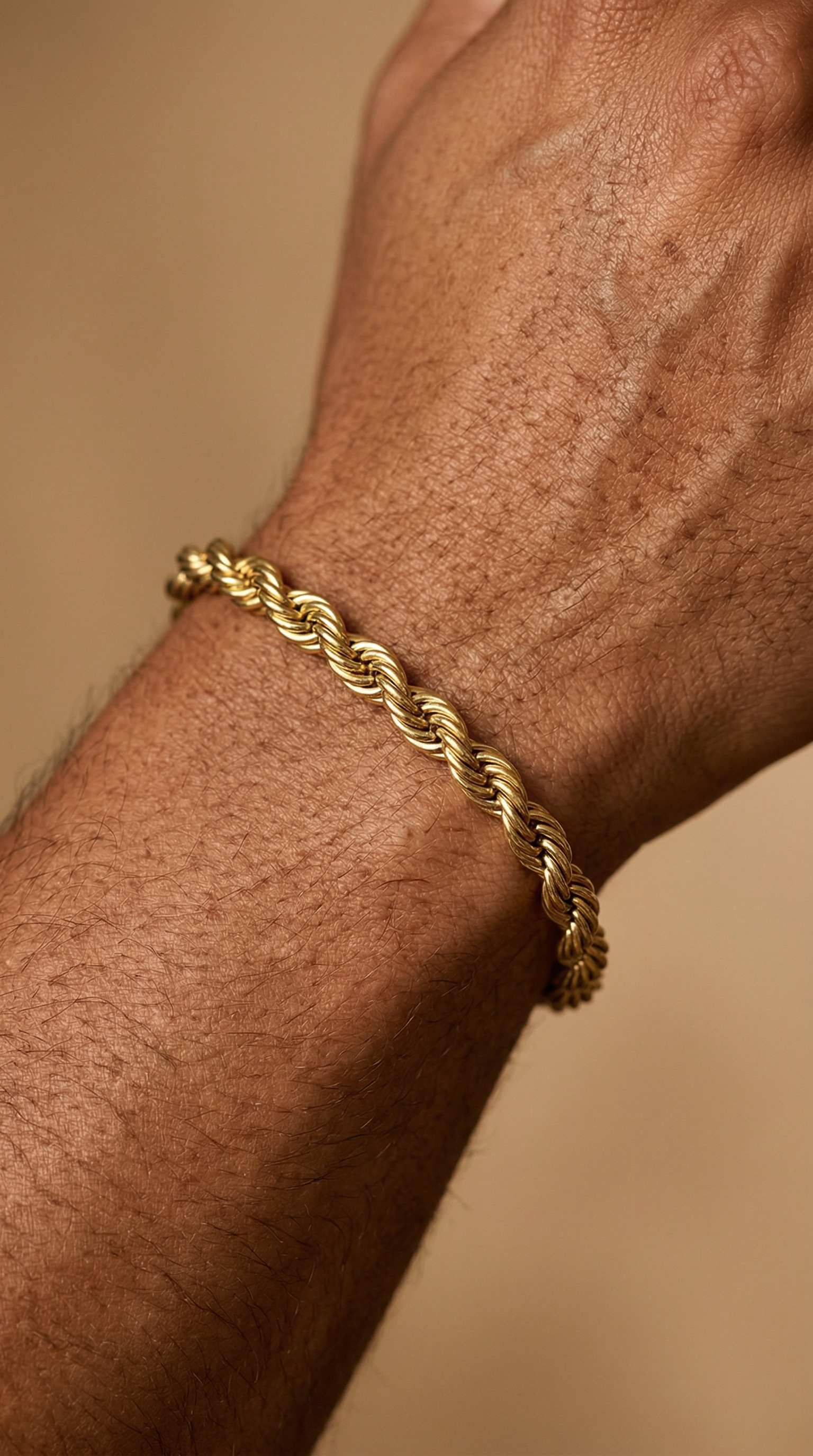 Mens bracelet | classic gold