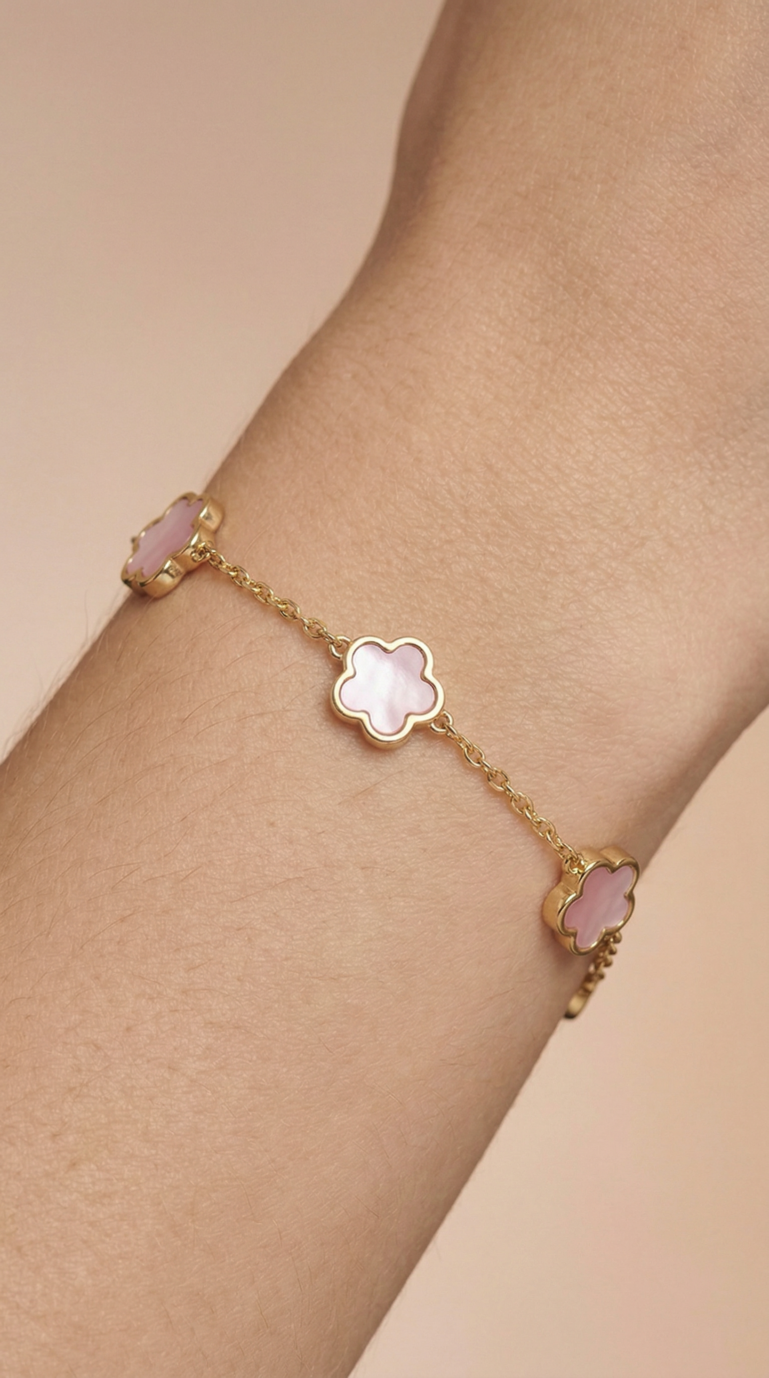 Womens flower bracelet | Gold – Bloom of grace