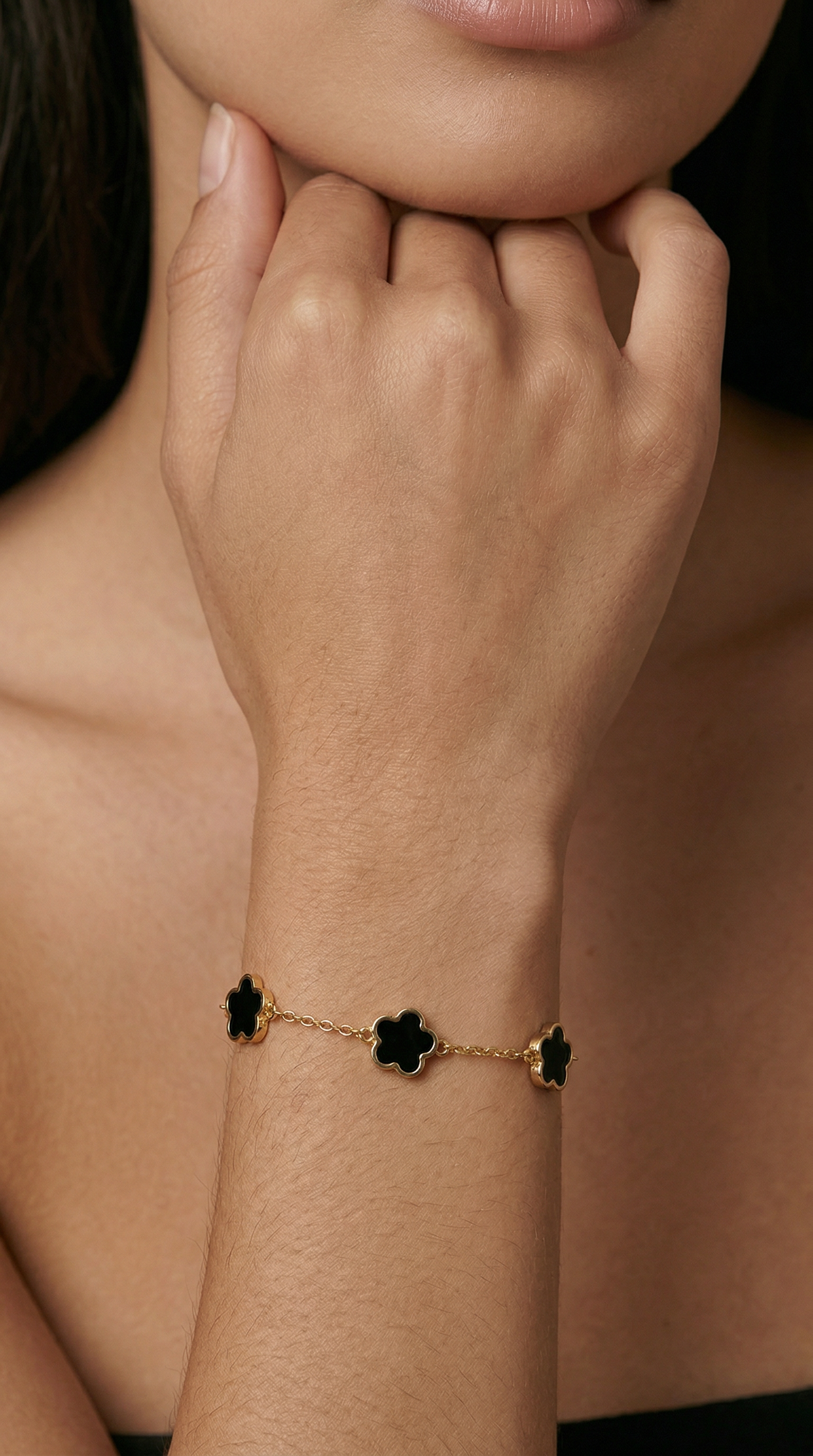 Womens flower bracelet | Gold – Midnight lily