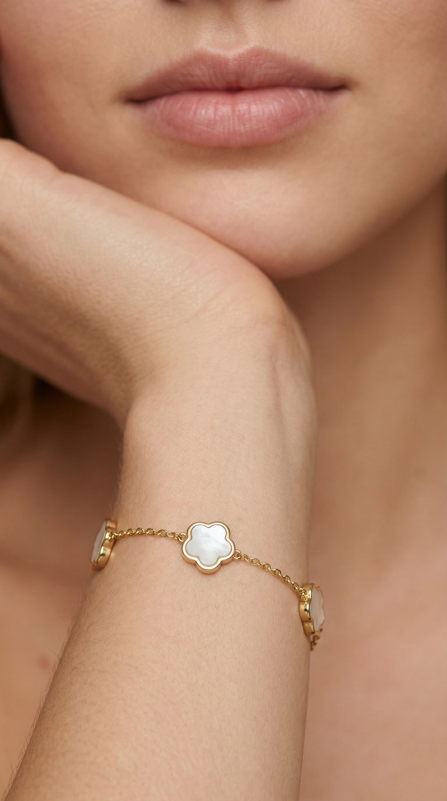 Womens flower bracelet | Gold – Lily of grace