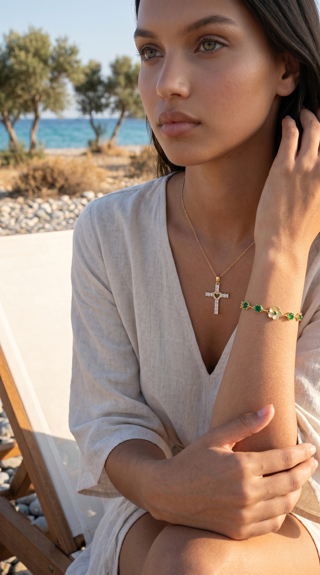 Dames kruis ketting | Queens collectie - Goud – Esther's Grace